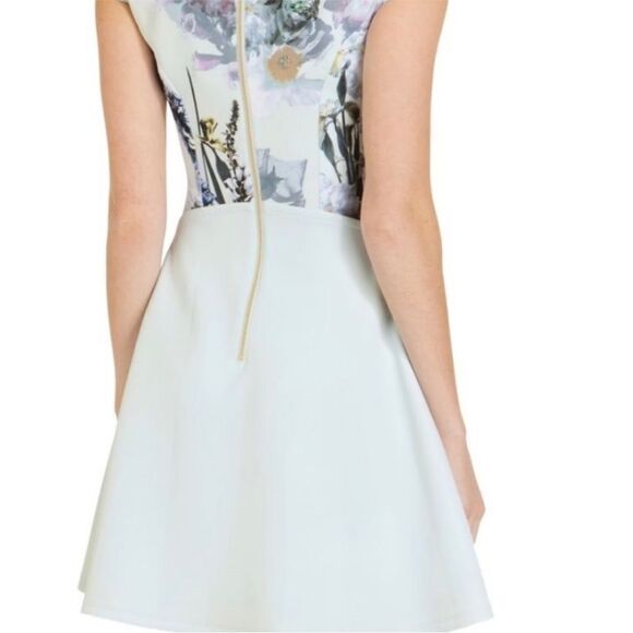Ted Baker London Skater Dress Sage Green Floral Cap Sleeve Size 1 US 2-4 - Picture 3 of 16